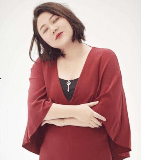 杨天真爆料娱乐圈视频,杨天真揭露惊人内幕  第1张